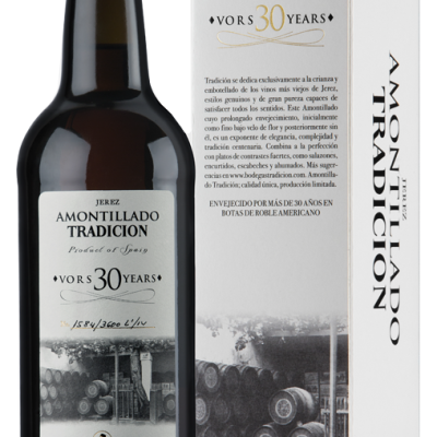 Botella-Vino-Amontillado-de-Bodegas-Tradicion