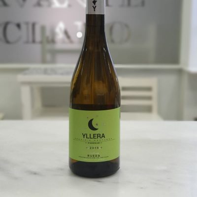 Yllera vendimia nocturna